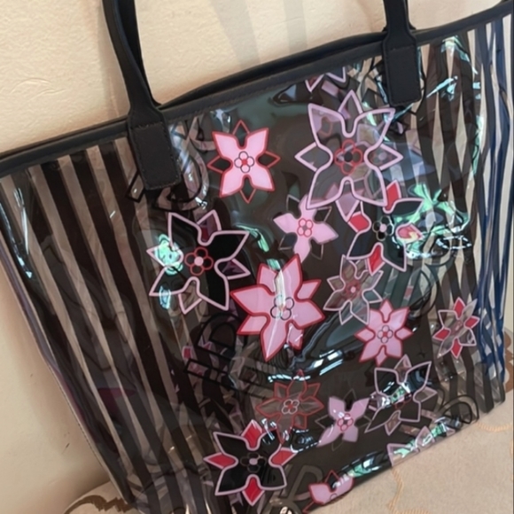 🌸 Henri Bendel Pink Floral PVC Striped/Clear Tote Bag NWOT! - Picture 9 of 11